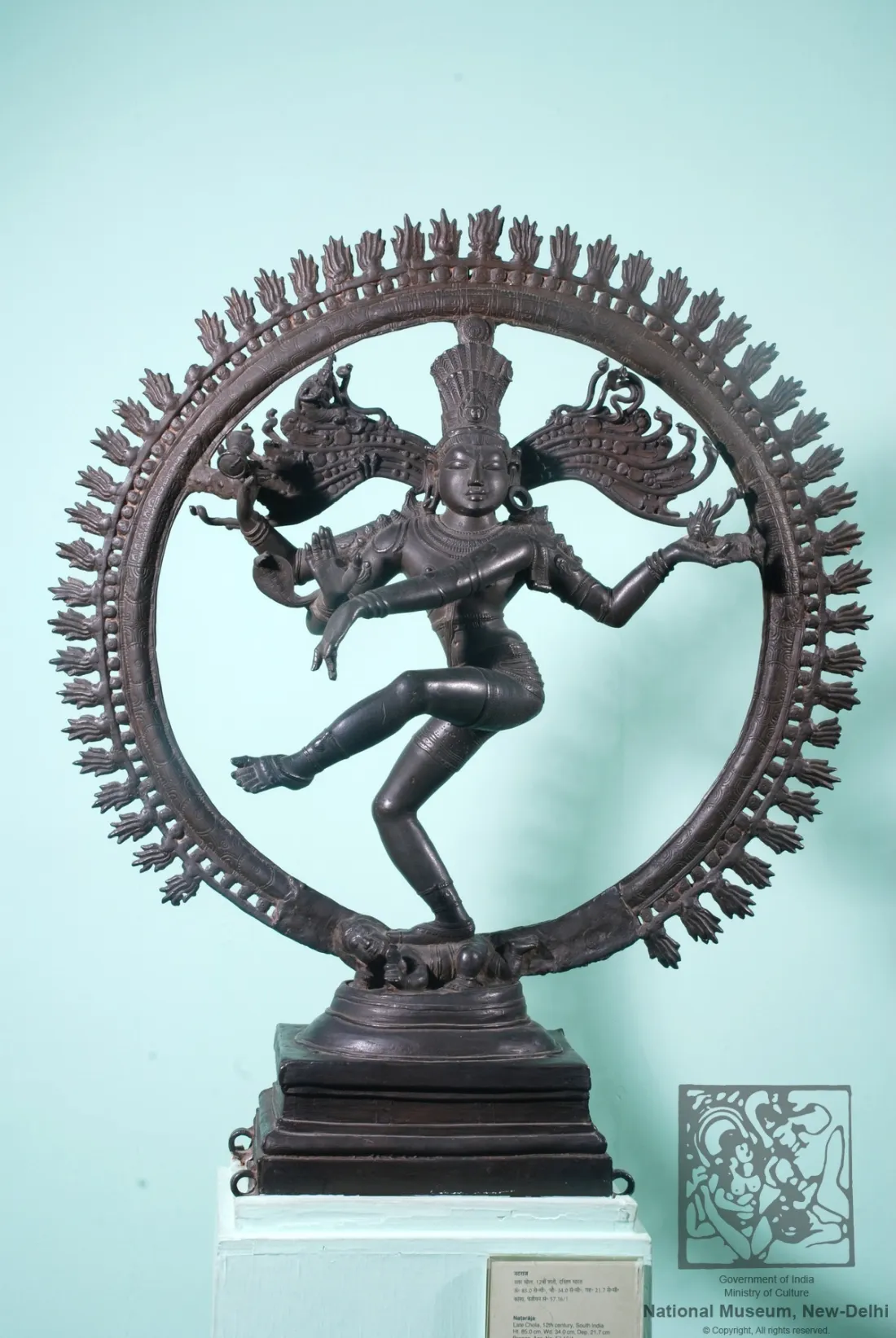 Tượng thần Shiva với điệu múa hủy diệt tại bảo tàng Delhi