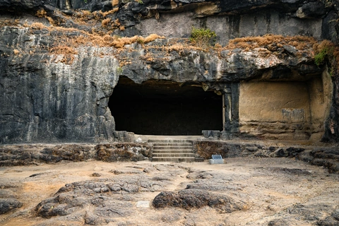Hang số 13