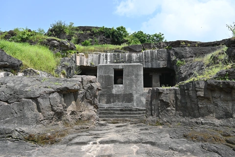 Hang số 22