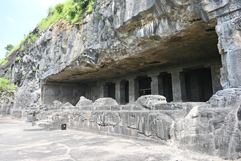 Hang số 25