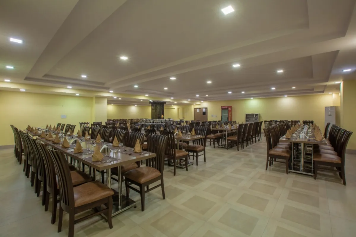 Nhà Hàng & Phòng sự kiện