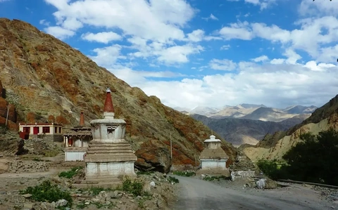 Tu Viện Hemis