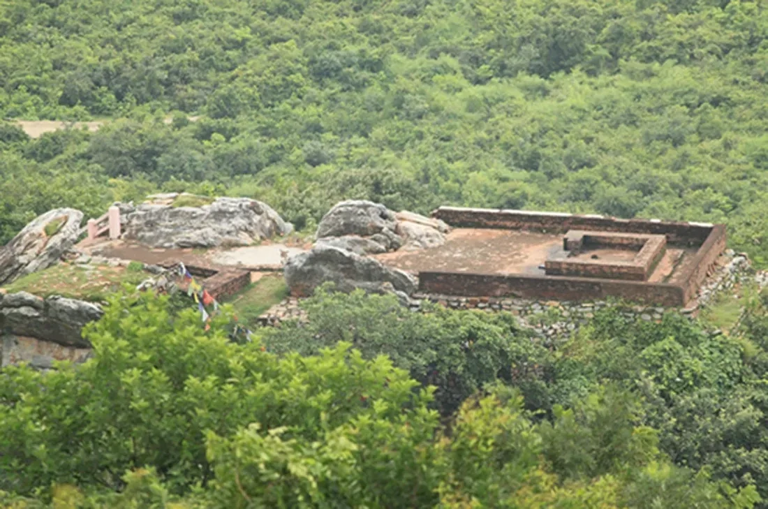 Đỉnh Núi Linh Thứu